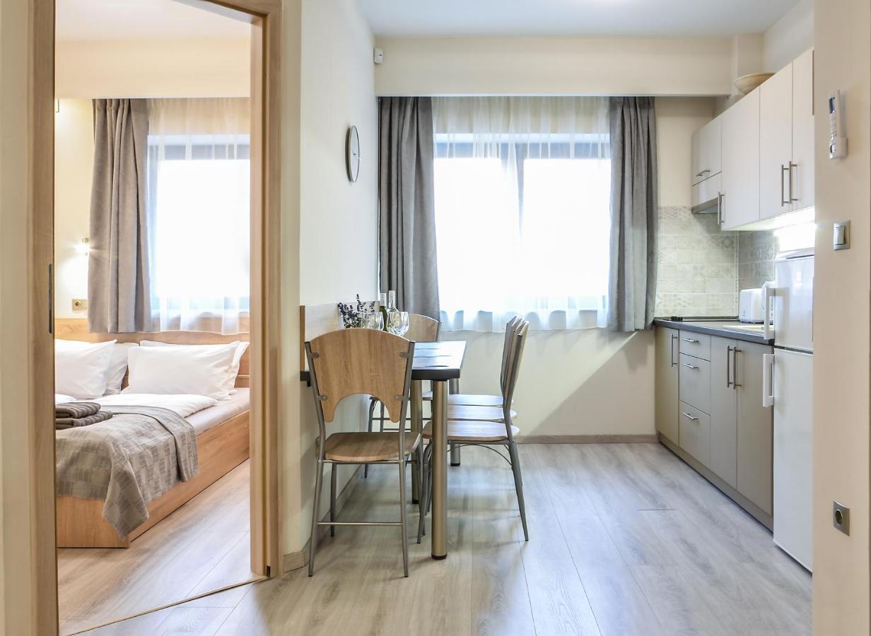 For You Apartmanok Eger Luaran gambar